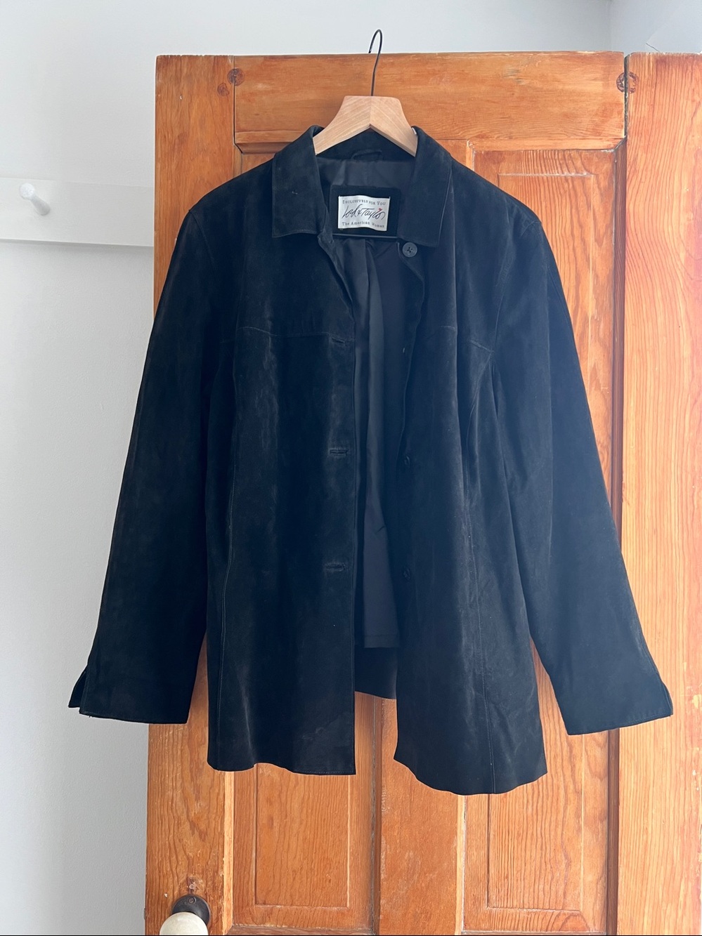 Lord and Taylor Stunning suede jacket
